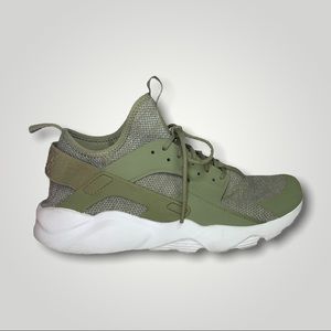 Air Huarache Run Ultra PRM Trooper